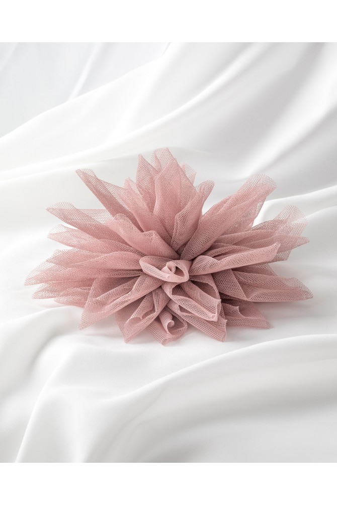 Różowa broszka kwiat