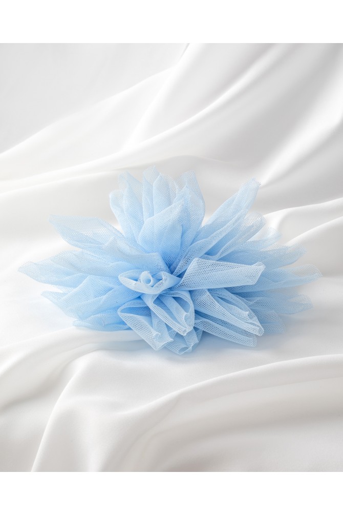 Błękitna broszka kwiat